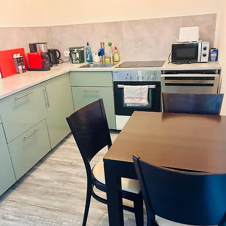 2 Zi Apartment,kueche,parken,3gaeste