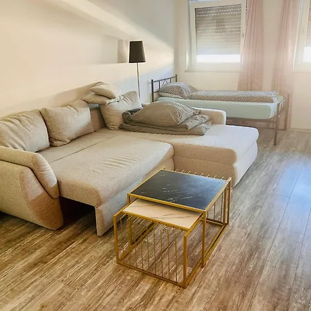 2 Zi Apartment,kueche,parken,3gaeste Apartamento Markt Schwaben